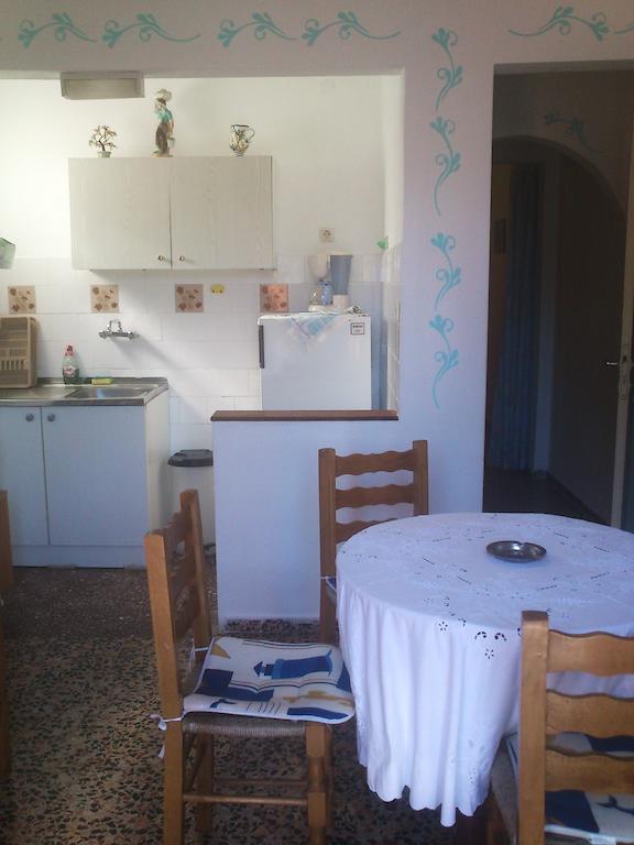 Magdalini Hotel Votsi  Værelse billede