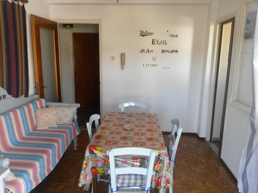 Magdalini Hotel Votsi  Eksteriør billede